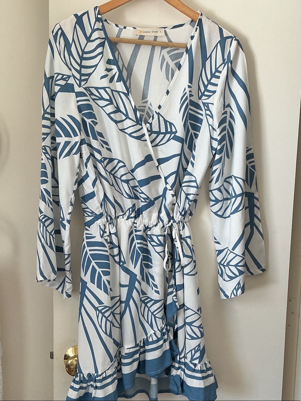 OCEAN DRIVE Blue Leaf Print Wrap Dress